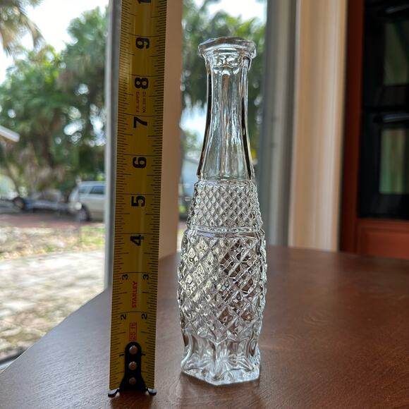 Vintage Wexford by Anchor Hocking Bud Vase 9" Pressed Glass - Picture 3 of 7